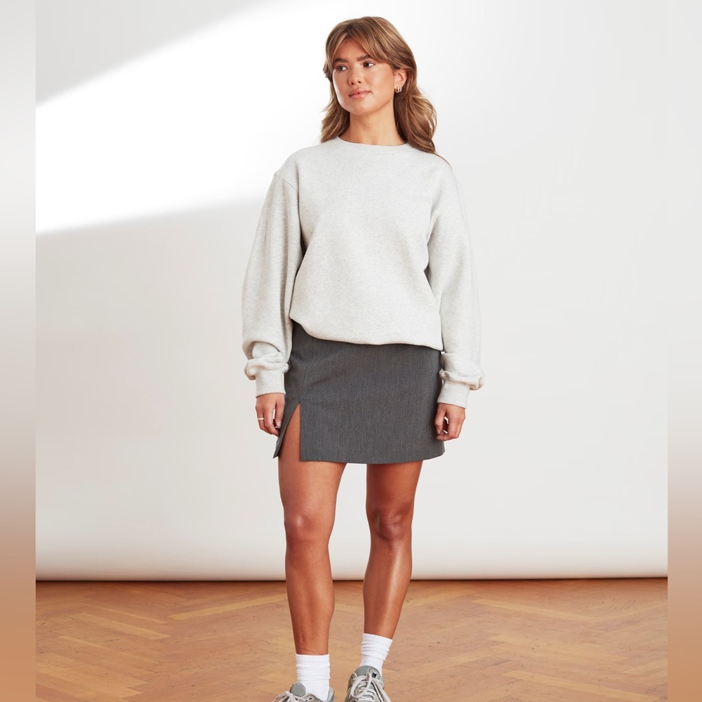 Djerf avenue must have mini skirt grey